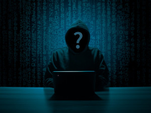 Pozor na útoky hackerů, zneužívají pandemii koronaviru a napadají firmy i jednotlivce