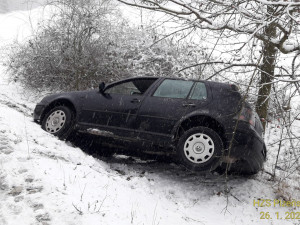 Nehoda za Starým Plzencem na komunikaci 18026/III před odbočkou na Šťáhlavy