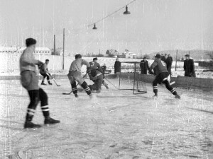 hokejové utkání na Šafranici, r. 1954