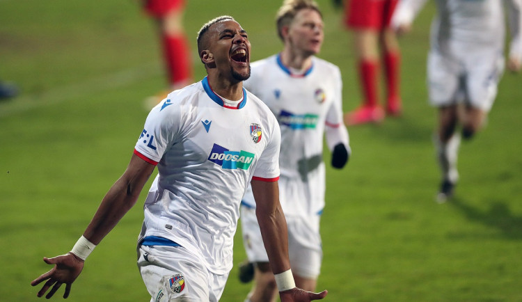 O těsnou výhru 1:0 nad Brnem se postaral Beaguel