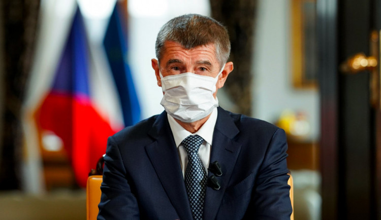 Mám tah na branku, hřímal dnes premiér Andrej Babiš. Ale zatím ji netrefil