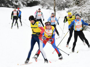 Třetina startovného na Virtuální ČEZ SkiTour vybaví díky Hervisu na zimu nevidomé účastníky