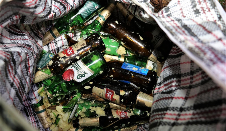 Tato část kořisti se proměnila v bezcenné střepy