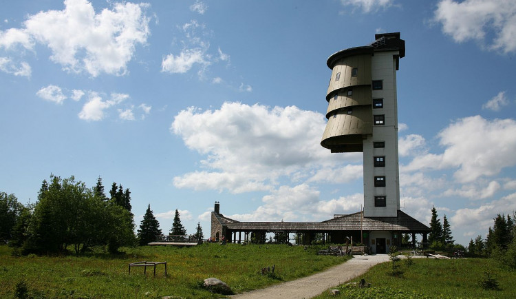 Poledník je oblíbeným turistickým cílem