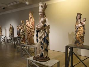 Západočeská galerie v Plzni prodlouží výstavu středověkých madon o dva měsíce