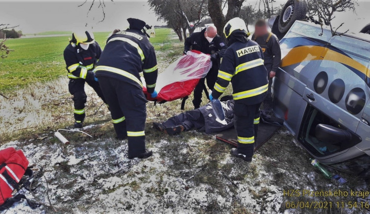 nehoda mezi Krásným Údolím a Víchovem