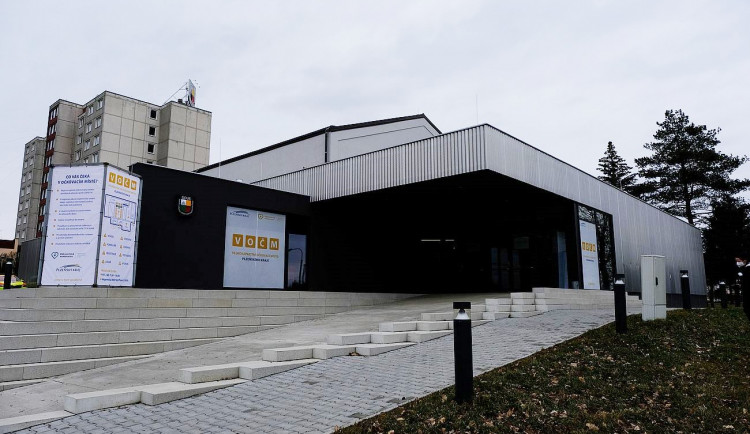 Velkokapacitní očkovací centrum Plzeňského kraje na Skvrňanech