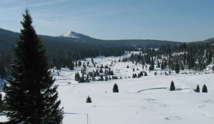 Šumava ráno zažila třeskutý mráz, na Březníku klesla teplota k minus 18 stupňům