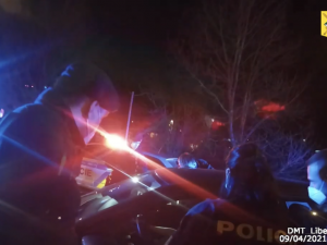 Zatýkání řidičky v Praze