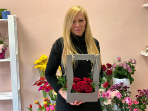 Lockdowny postupně zlikvidovaly kadeřnici dva salony, raději si otevřela květinářství