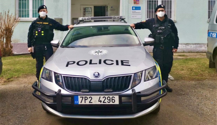 Policisté záchrana