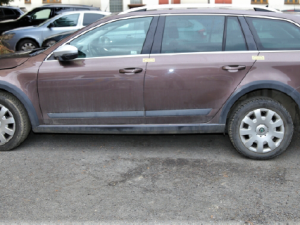 Odcizený a nabouraný automobil