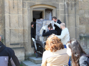 Gotická Plzeňská madona opouští po 76 letech katedrálu sv. Bartoloměje