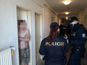 Na ubytovny a firmy nastoupila cizinecká policie, zadržela několik zahraničních pracovníků