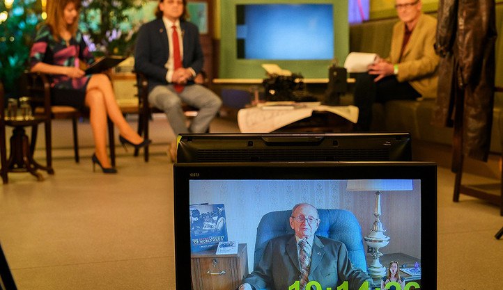 Ani přes online přenos neskrývali veteráni z Belgie a USA dojetí