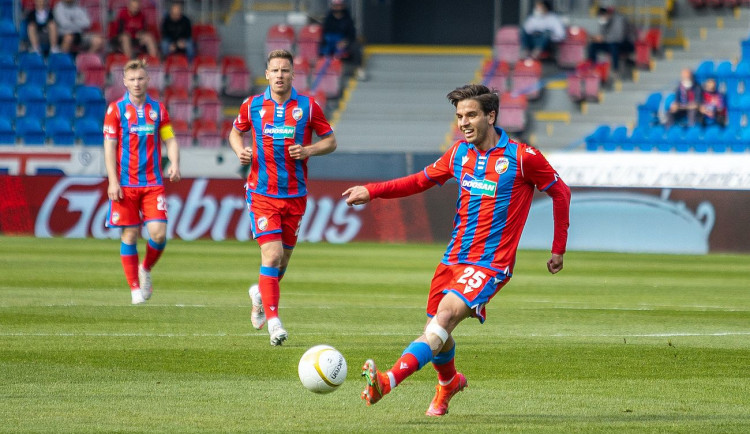 Potřebujeme vyhrát všechny zbývající zápasy, má jasno viktorián Aleš Čermák