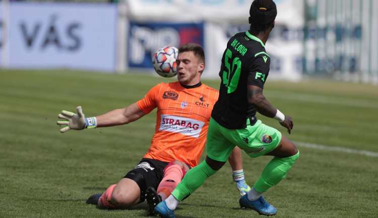 Trápení fotbalové Plzně pokračuje, Pardubicím podlehla 3:0