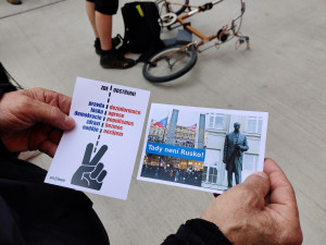 Máme toho dost, vzkázali Plzeňané vládě na protestu za nezávislost justice