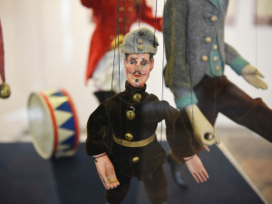 Křesťanské svátky originálně představují loutky ze sbírek plzeňského muzea