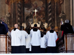 Po letech zazněla ve zrekonstruovaném jezuitském kostele opět mše