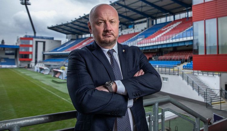 Na post místopředsedy FAČR nebude kandidovat generální ředitel FC Viktoria Plzeň Adolf Šádek