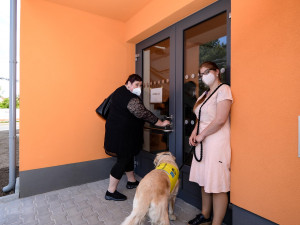 Seniorům o mladým rodinám budou nově sloužit desítky městských bytů v Zátiší