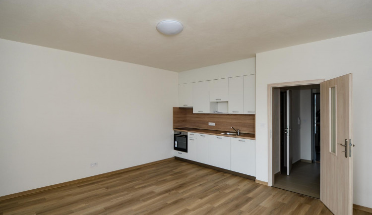 Seniorům o mladým rodinám budou nově sloužit desítky městských bytů v Zátiší