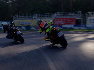 Motocyklisté trénují bezpečnou jízdu na polygonech v ČR