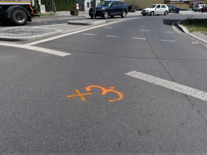 Nehoda cyklisty na kruhovém objezdu