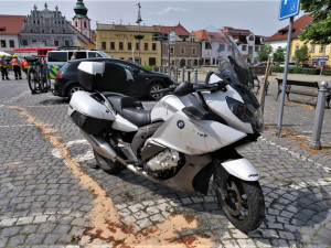 Motorkář po nehodě nadýchal zbytkový alkohol