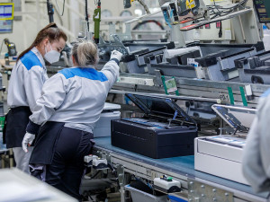 Desítky pracovních míst nabízí plzeňský Daikin, zatímco ostatní společnosti propouštějí