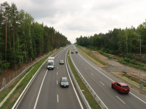 Bezpečnější a plynulejší provoz, ŘSD ukončilo na kraji Plzně důležitou silnici na Most