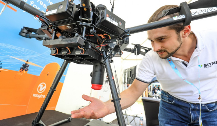 Milovníci moderních technologií se opět dočkají festivalů Dronfest a Inovujeme Plzeň
