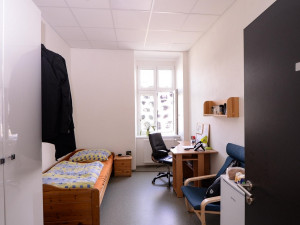 Mladým lidem bez zázemí bude nově sloužit velkometrážní byt 11+1