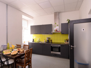 Mladým lidem bez zázemí bude nově sloužit velkometrážní byt 11+1