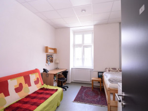 Mladým lidem bez zázemí bude nově sloužit velkometrážní byt 11+1