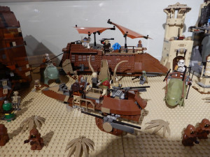 Kostičky kam jen oko dohlédne, v muzeu parkuje i vesmírná loď ze 7541 kostek