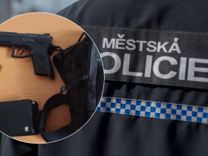 Nalezený batoh zaskočil policisty svým obsahem, byla v něm nabitá zbraň a zásobník