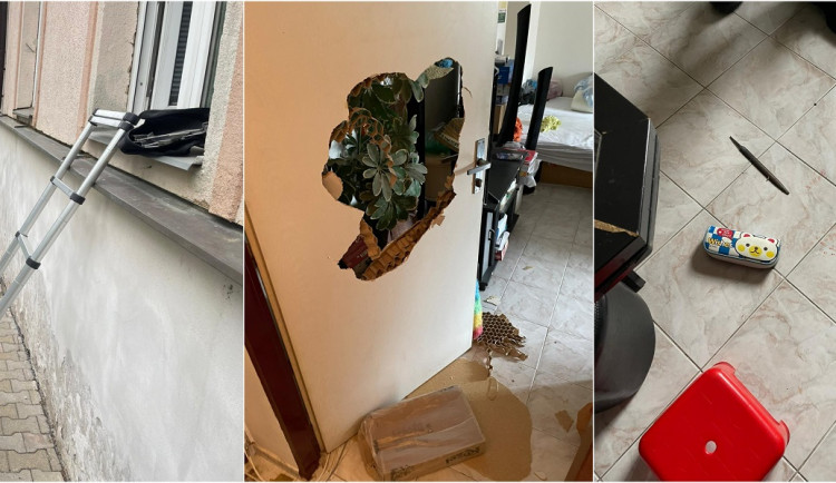 Mladík se zamkl v bytě a kamarádům poslal vzkaz, že se zabije. Policisté ho našli na kolenou s rukama od krve