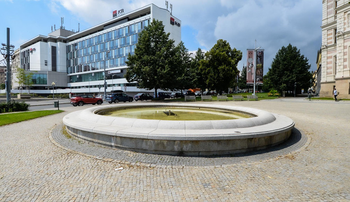 Silné deště vyřadily z provozu kašnu a fontány v sadovém okruhu