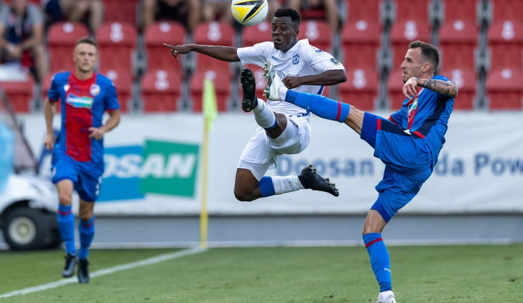 Start do sezony viktoriánům vyšel, Dynamo Brest porazili 2:1