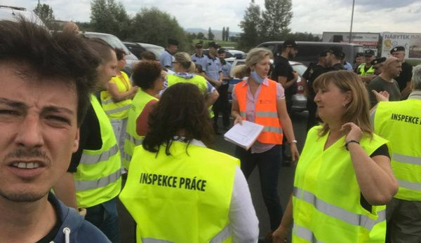 size3-162698001492-2-matej-v-porcelanu