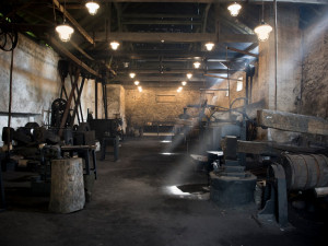 Vodní hamr v Dobřívě zdobí další exponát, na repasi měchu padla kůže z 2,5 volů