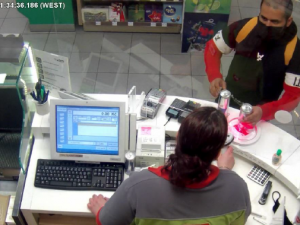 Ztracená peněženka s platební kartou byla pro zloděje až moc velkým lákadlem