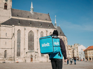 Wolt přijímá nové kurýry do rostoucího plzeňského týmu, staňte se jedním z nich