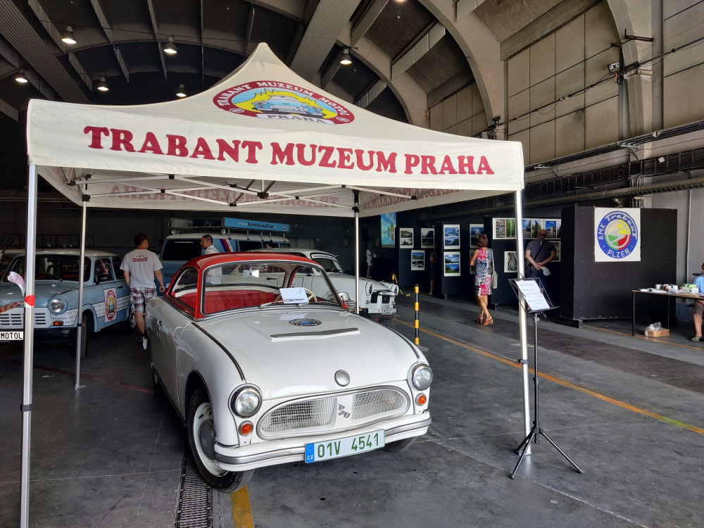 Sraz vozidel Trabant Wartburg a Barkas pedstavil i 