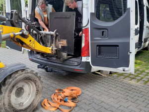 Plzeňská zoo získala z Polska samce šimpanze, na nové prostředí si zatím zvyká