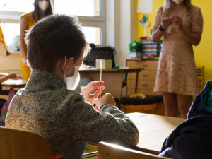 Děti i rodiče už vědí, do čeho jdou, říkají ředitelé základních škol v Plzni