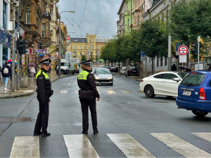 Žádné osobní auto přes strážnice městské policie neprojede