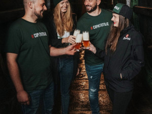 lukas@lukaswisla.com